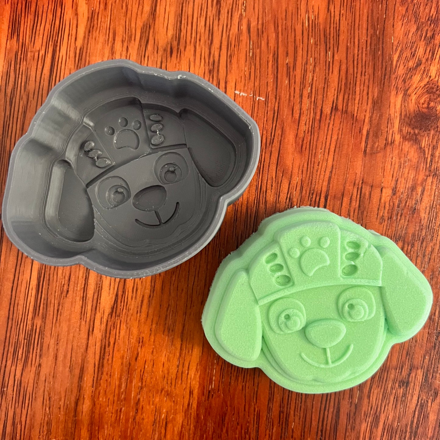 Paw Patrol Hybrid Collection of 8 Mould