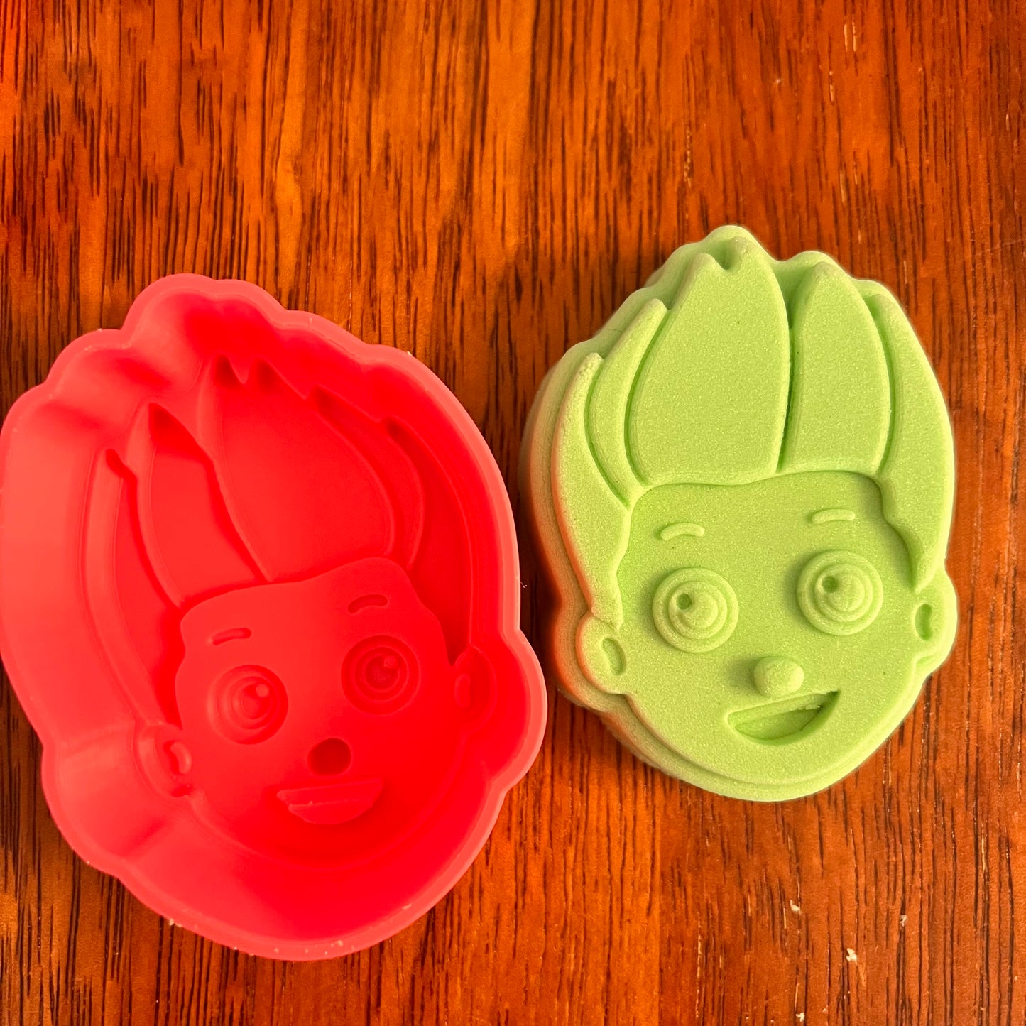 Paw Patrol Hybrid Collection of 8 Mould