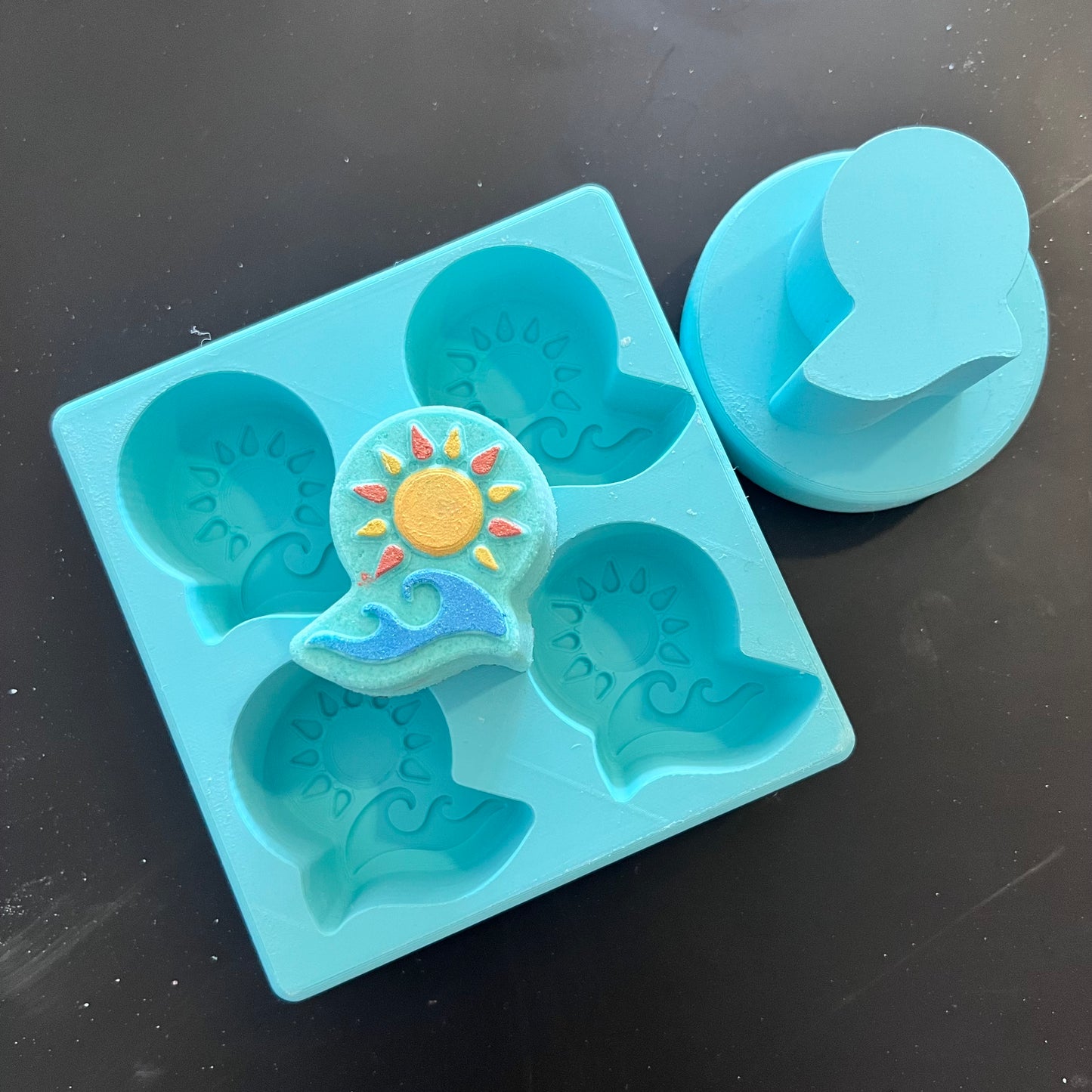 Beach Day Toddler Moulds and Plungers
