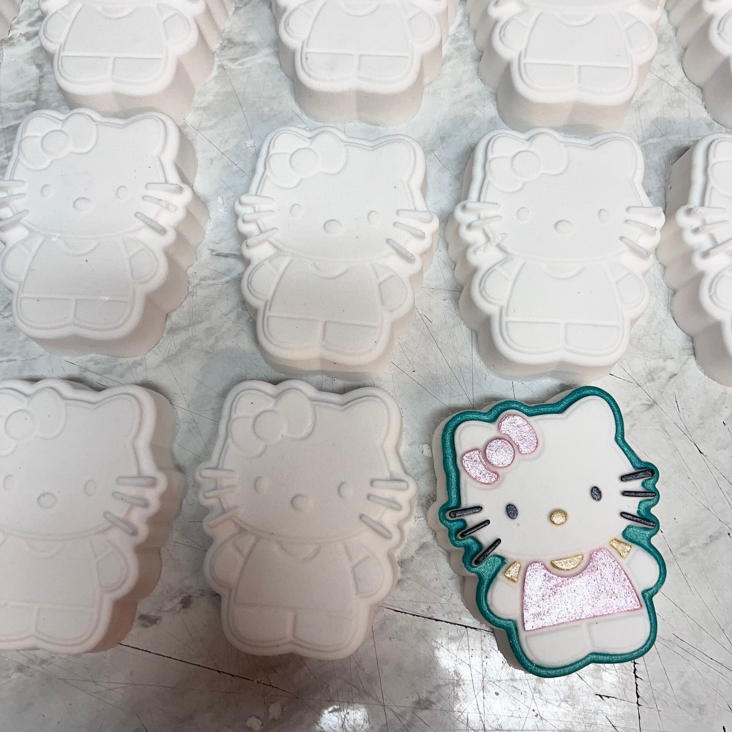 Hello Kitty (Vacuum Form Mould)