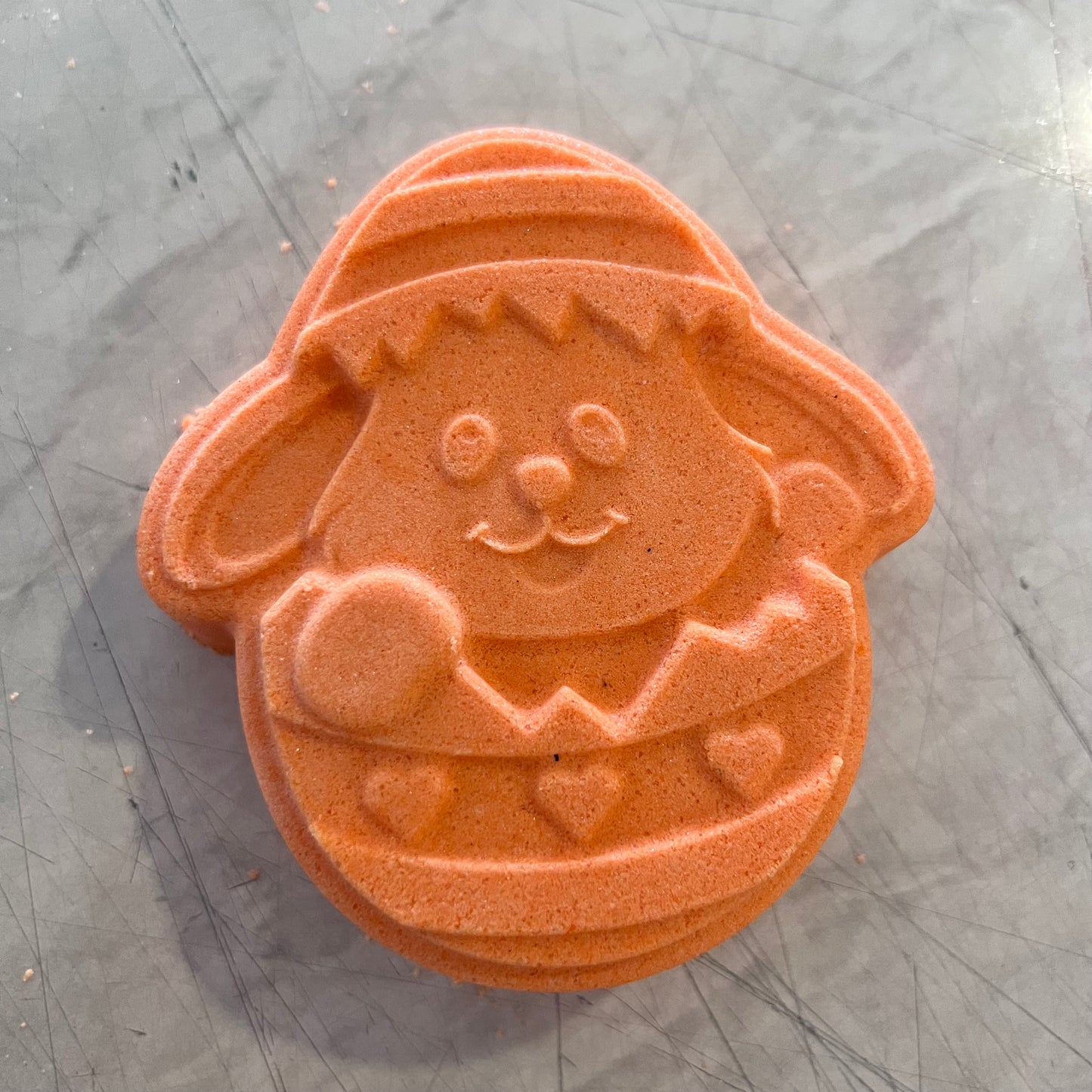 Easter Bunny in Egg Vacuum Form Mould)❤️ EA
