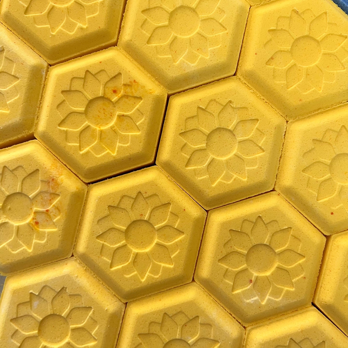 3 Piece Press Moulds and Plates Hex Shaped