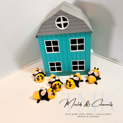 10x 3D Printed Mini Articulated Bee for Toy Surprise Bath Bombs