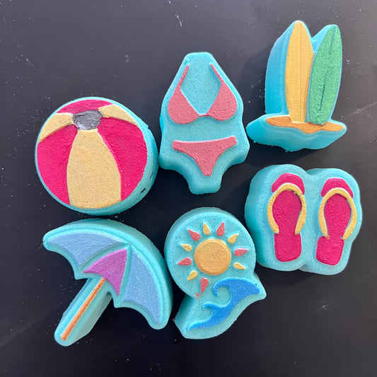 Beach Day Toddler Moulds and Plungers