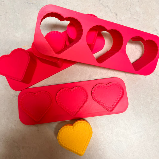 Lace Heart 70gm Trio for Steamers or Bath Bomb Fizzers 3D printed Mould Multi Press