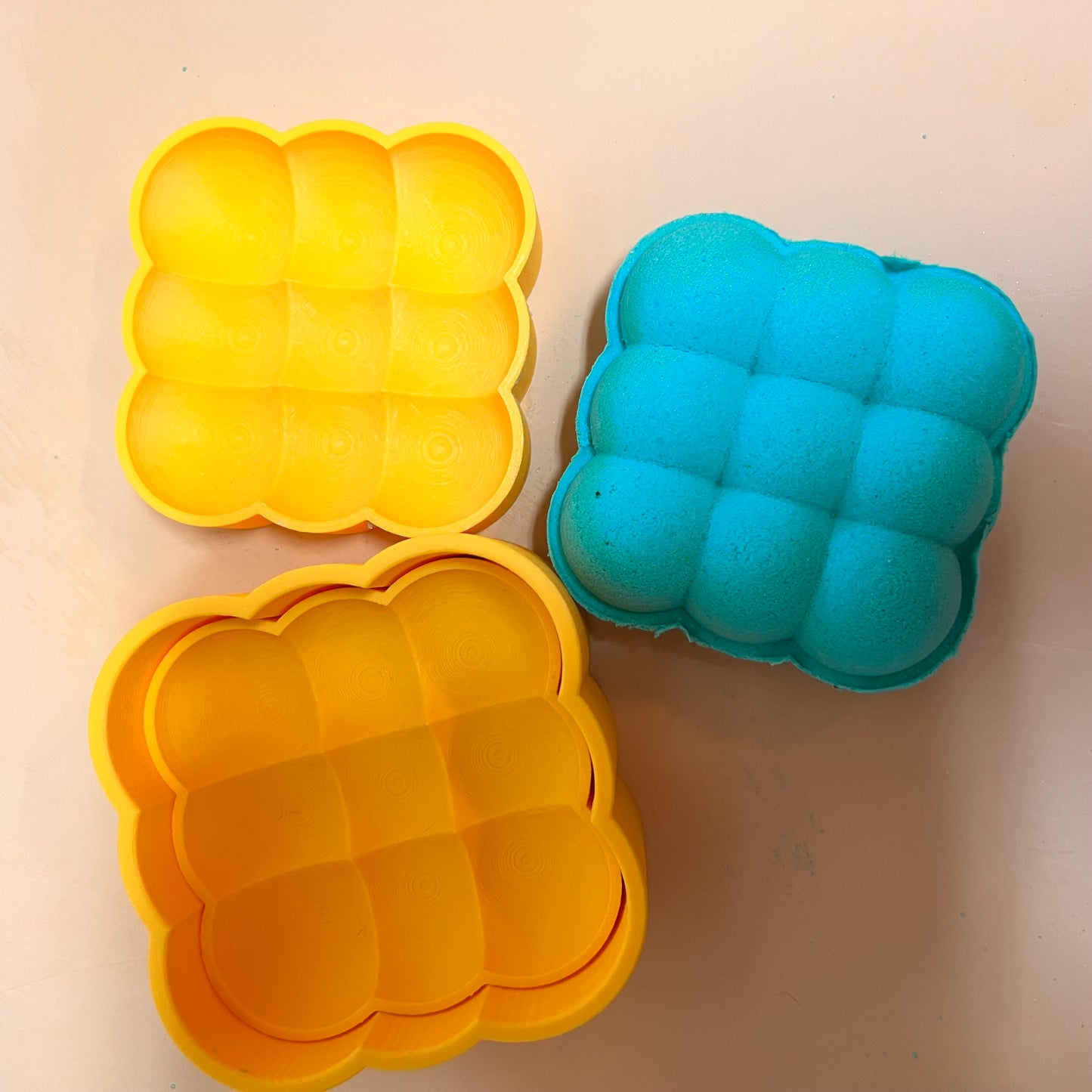 Bubble Pillow 3 Piece Press Mould