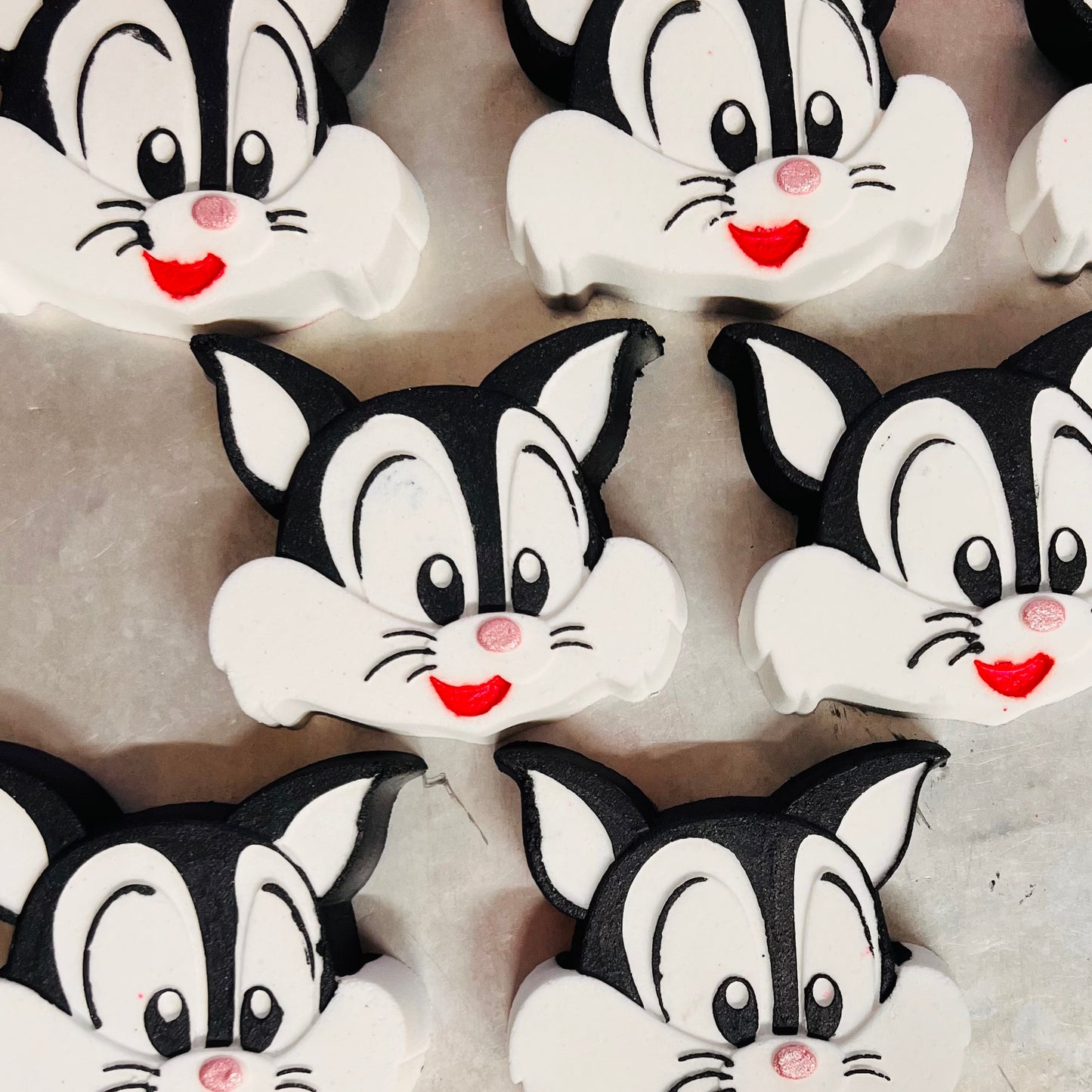 Toon Hybrid Moulds STL