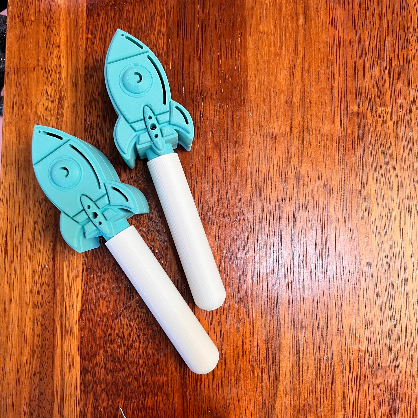 10x Mini Magic Bath Bomb Wands with matching colour handle (Colours in description)