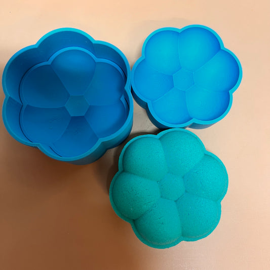 Bubble Daisy front and back 3 Piece Press Mould