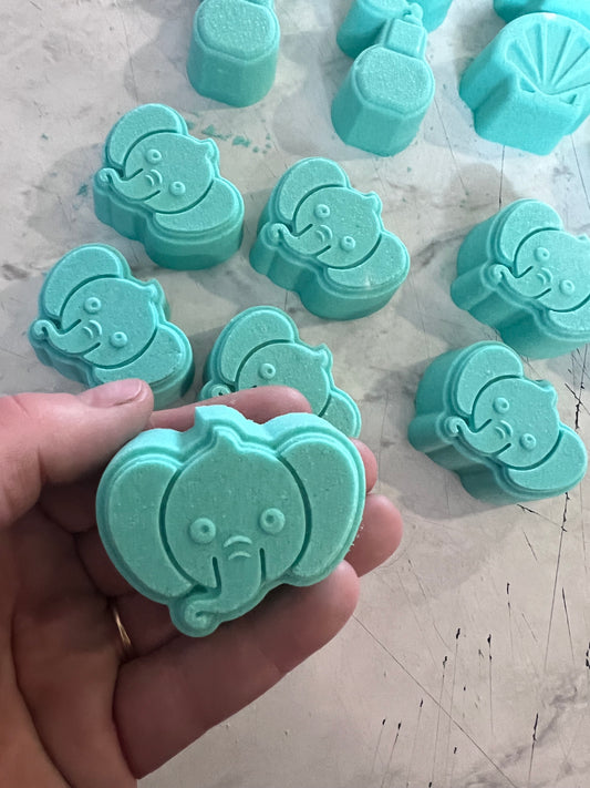 Safari Animals Toddler Moulds and Plungers